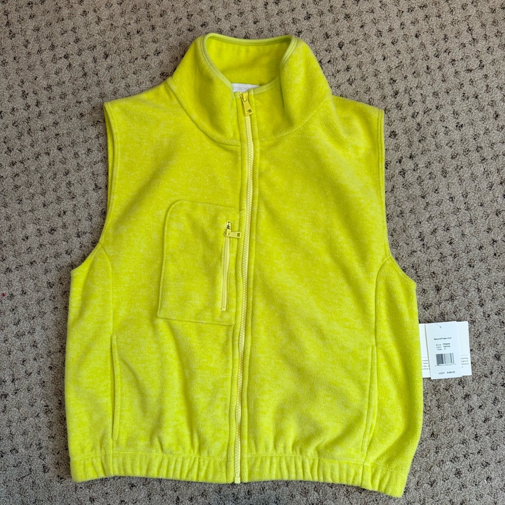 Beyond Yoga morning walk fleece vest